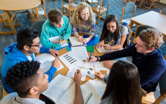 Nghệ thuật tương tác Biến mọi cuộc trò chuyện thành một bài học